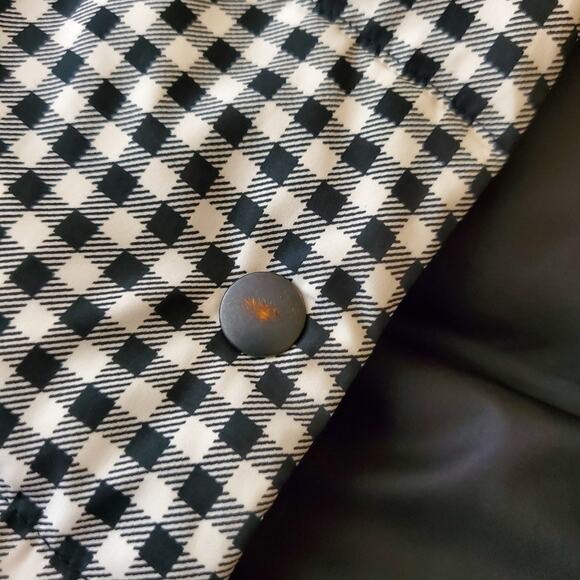 J Jill Black & White micro checkered down filled puffer vest Size Small Petite - Picture 11 of 14